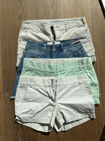 4 shorts S