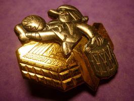 BASEL 2001 GOLD