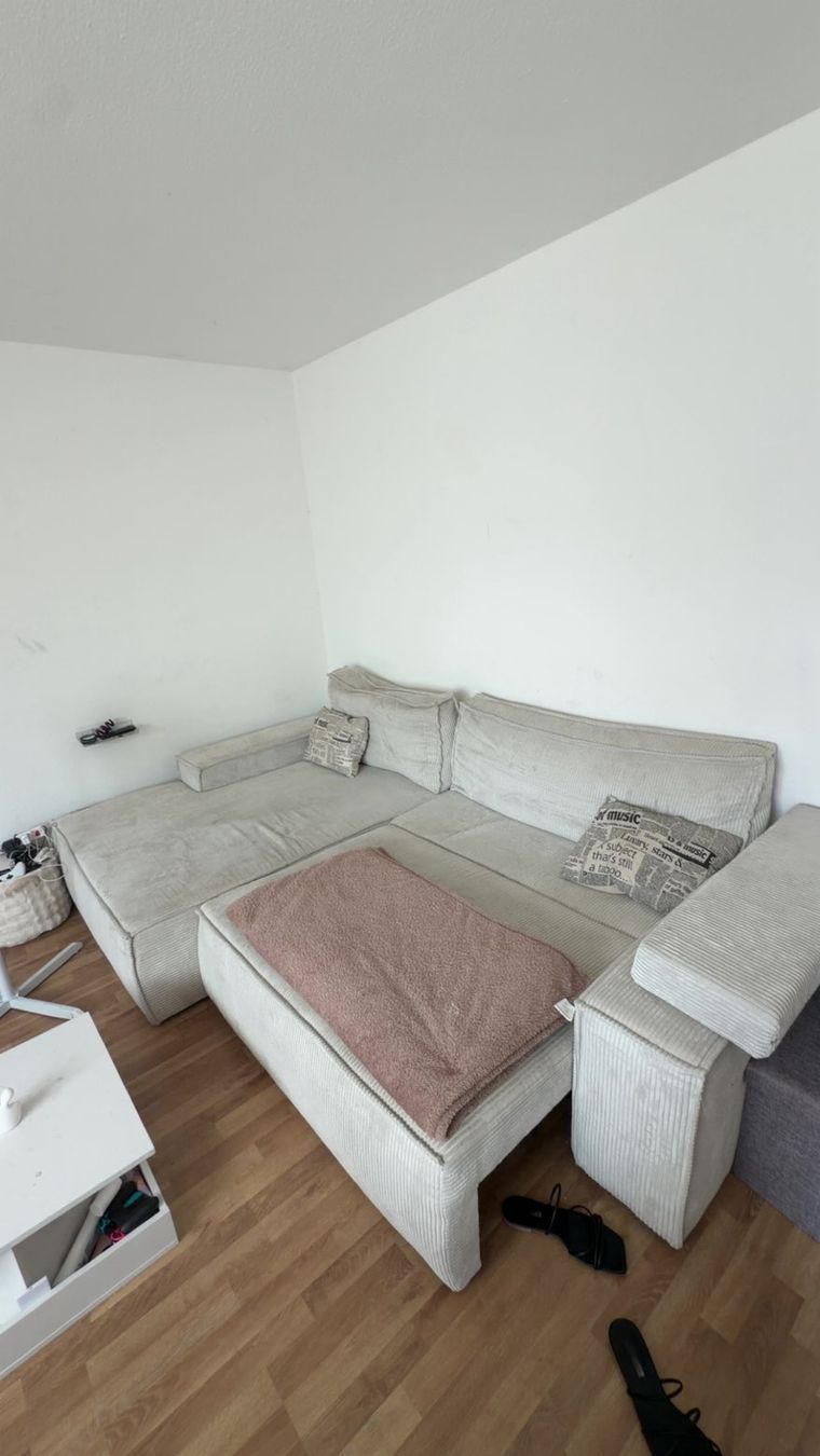 Conforama Divani: Ecksofa – Usato da Zuchwil venduto da dam_z56r 1