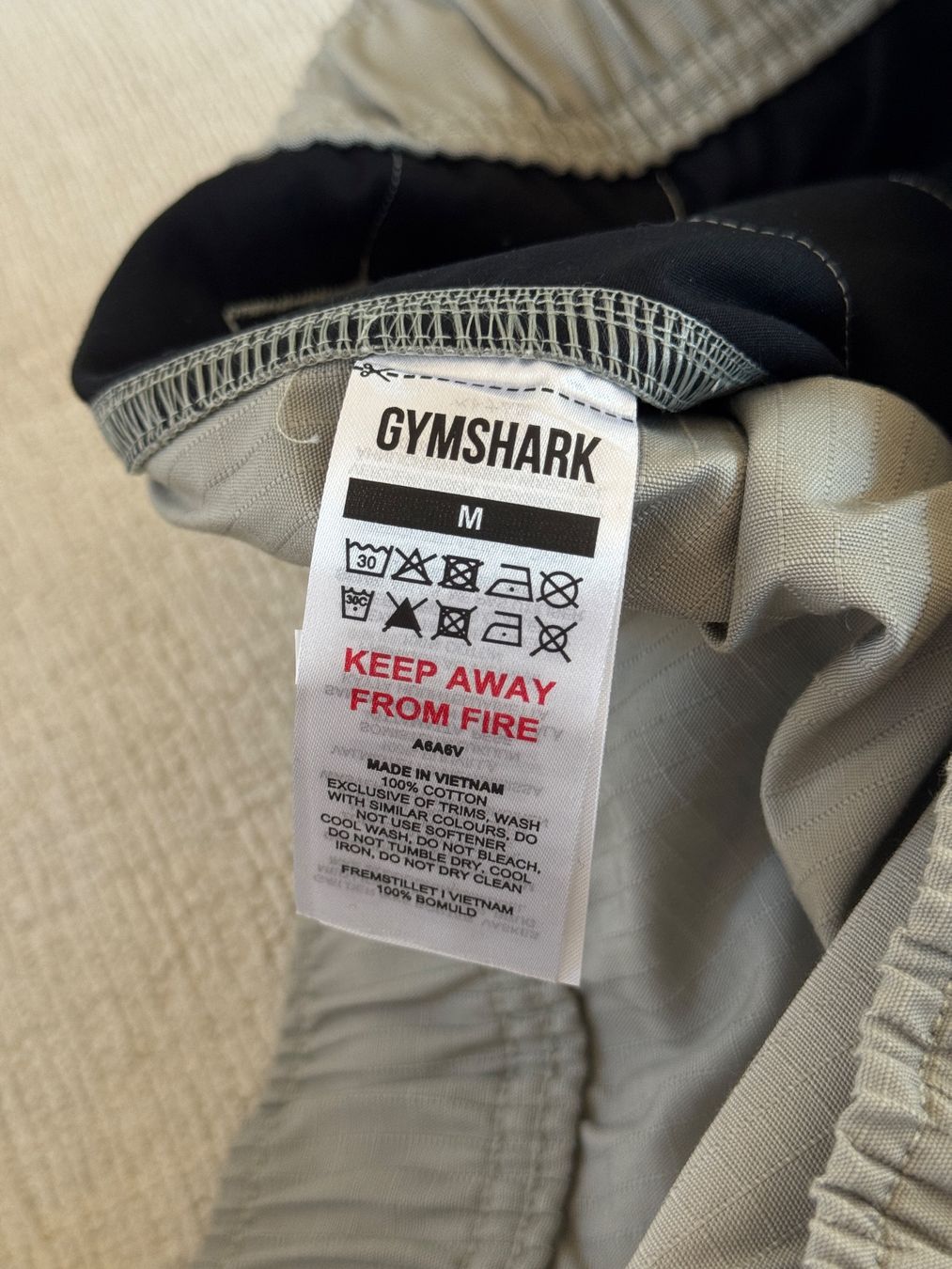Gymshark Pantaloni: Gymshark | Cargo Trainer – Nuovo (secondo la descrizione) da Horgen venduto da onur_5 9