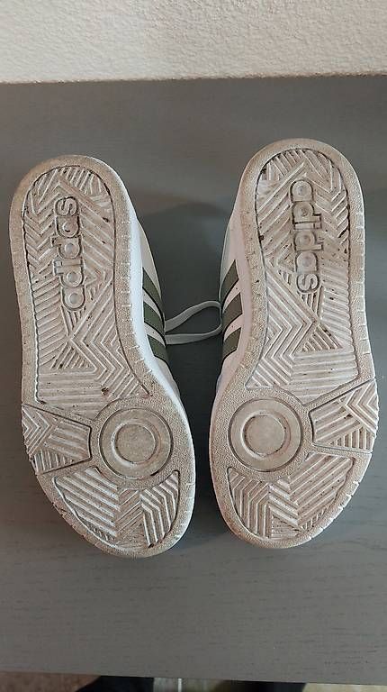 Scarpe da donna: Adidas Schuhe 37 1/3 – Usato da Uster venduto da mar_t8qk 3