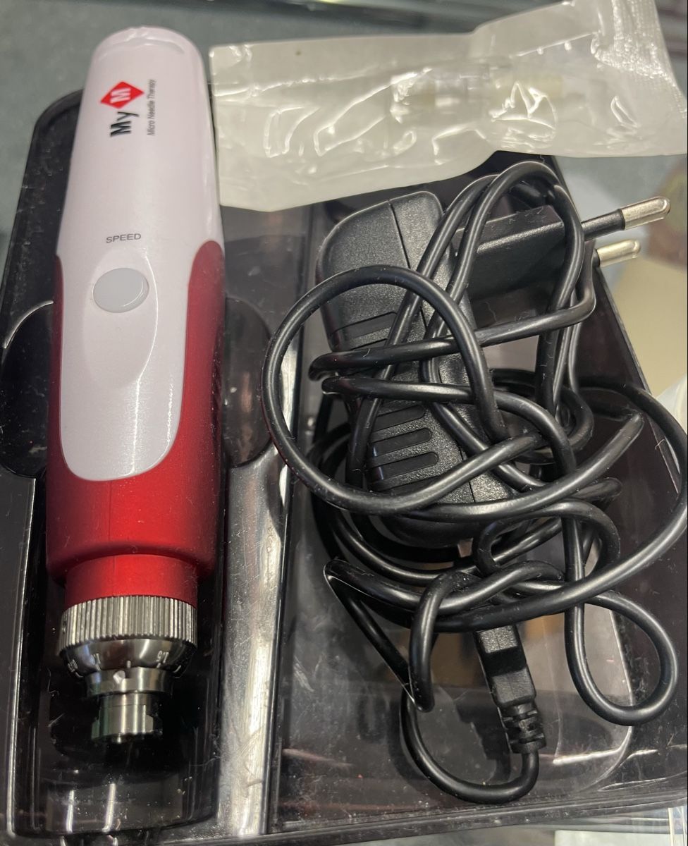 Soins du visage: Micro Needle Therapy System - Neuwertig! – Neuf (Voir description) à Au ZH par Jaggy4