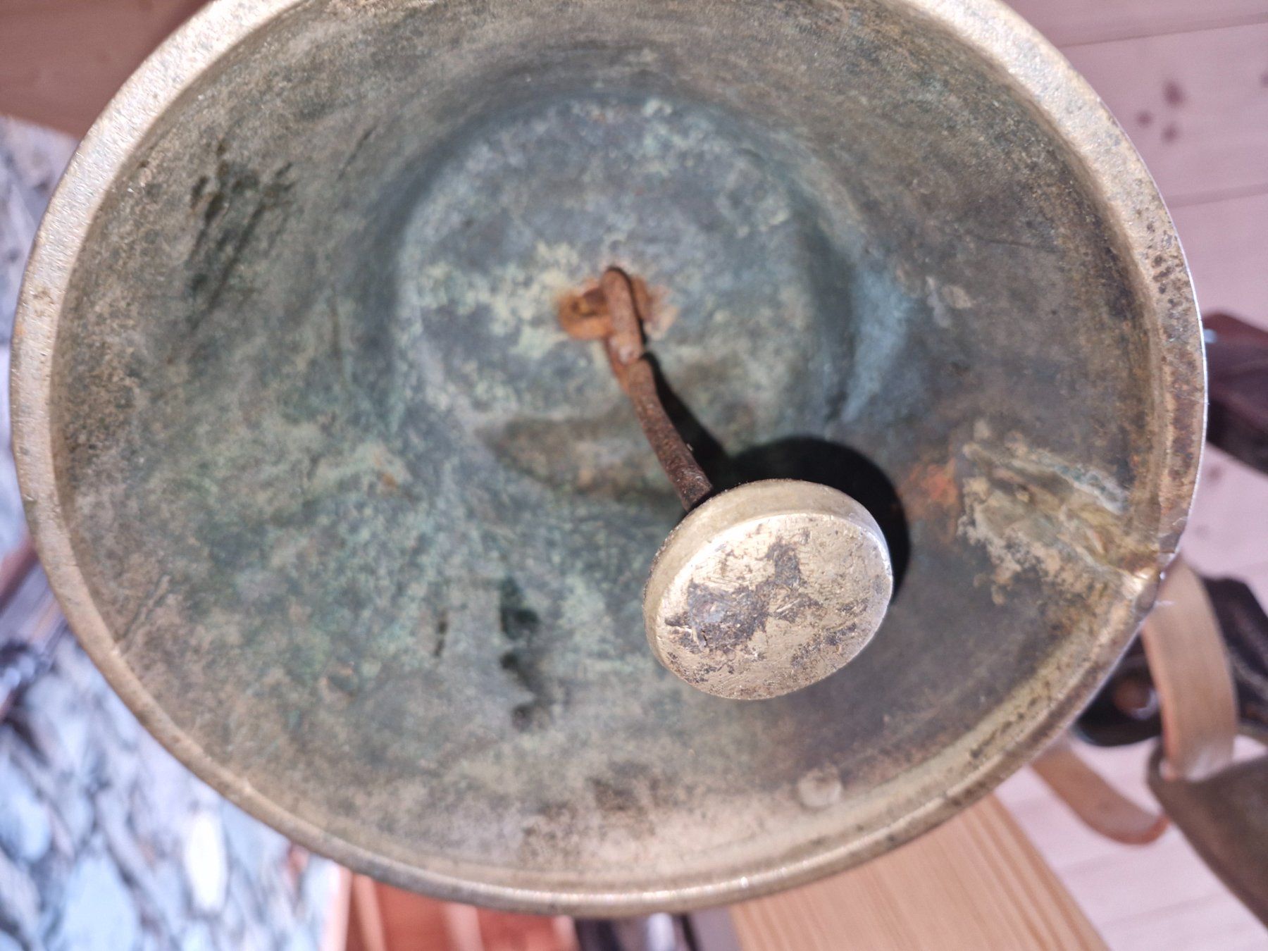 Glocken & Treicheln: Glocke Treichel – Defekt aus Guarda von rue_bpd7 2