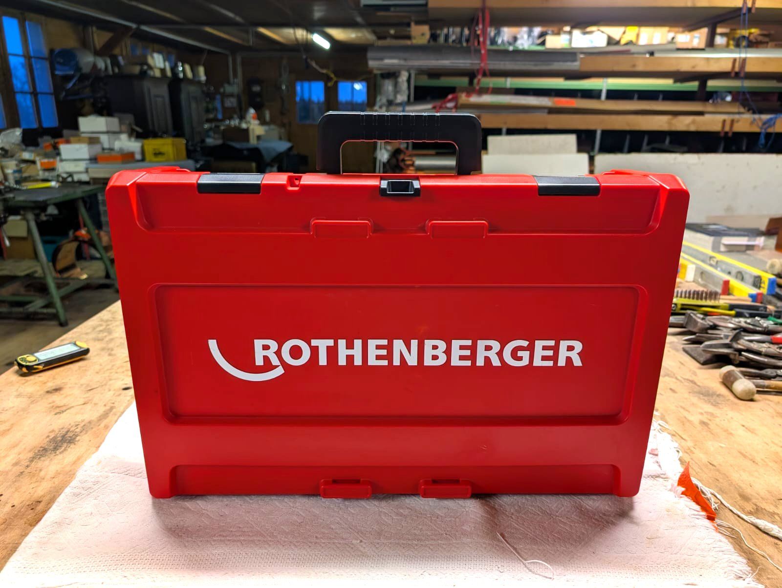 Rothenberger Tutti gli attrezzi: Rothenberger ROMAX 3000 Set inklusive 4 Pressbacken – Usato da Fribourg venduto da mikedust 1