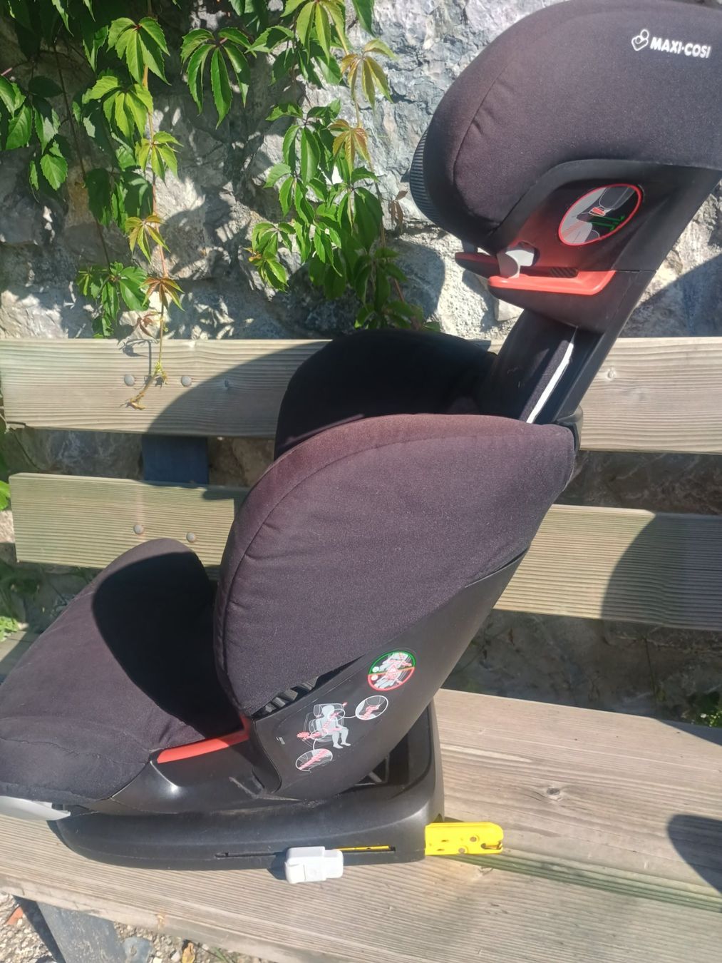 Maxi-Cosi Auto-Kindersitze: Maxi-cosi Rodifix – Gebraucht aus Crésuz von fredmeier