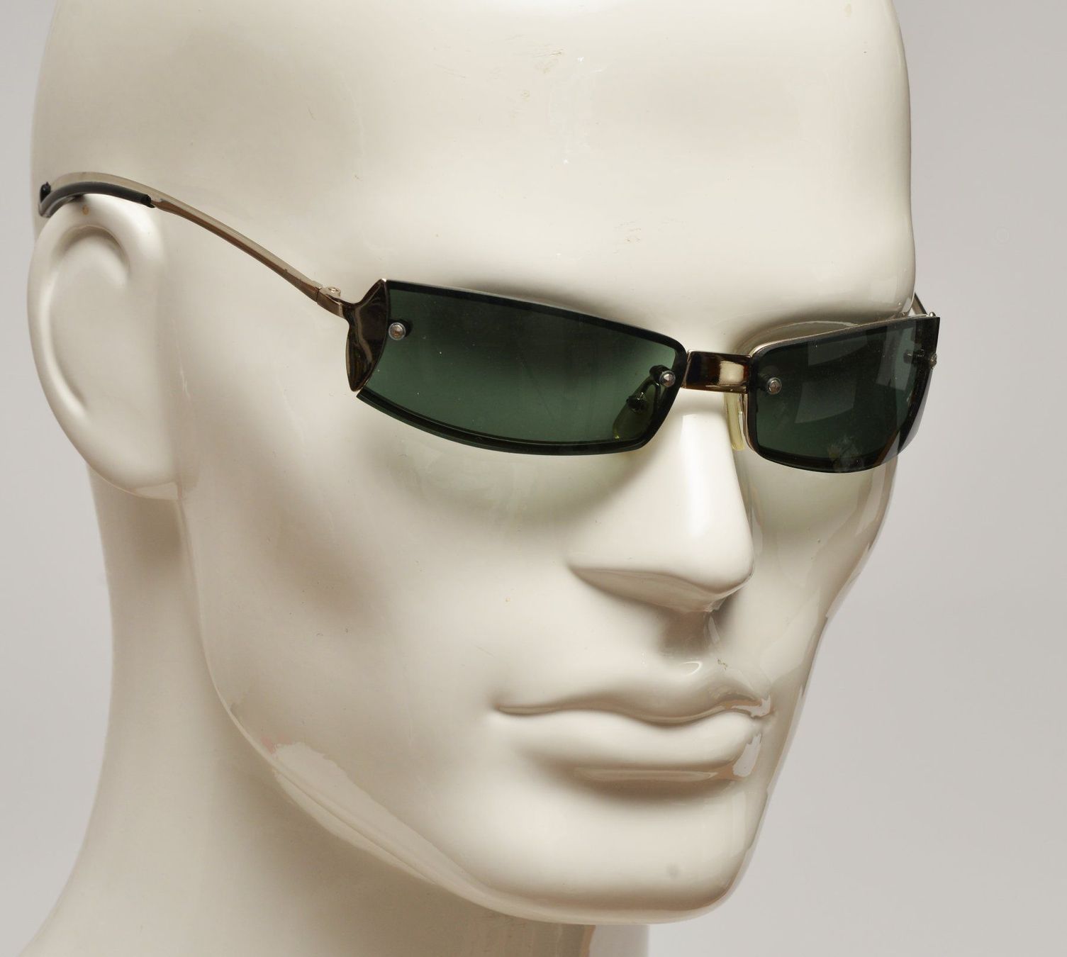Brillen & Gläser: Freestyle Sport & Freizeit Sonnenbrille dunkler Filter – Neu und originalverpackt aus Neerach von i-style24 1