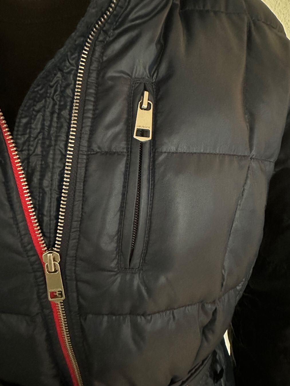 Tommy Hilfiger Giacche: Tommy Hilfiger Dauenjacke M – Usato da Alpnach Dorf venduto da ljusja 3