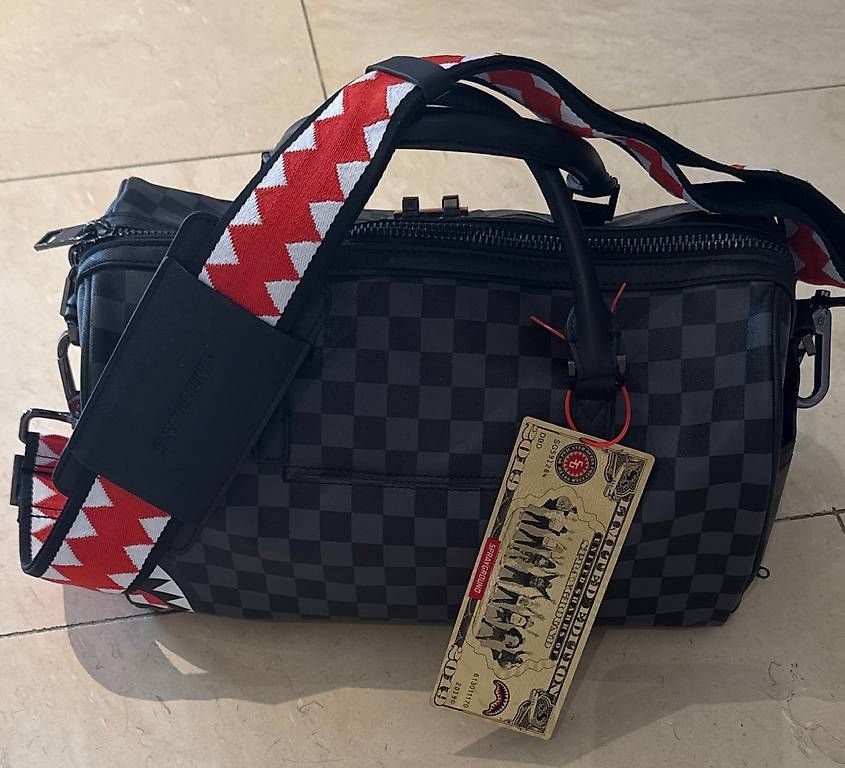 Topcase: SPRAYGROUND Bauletto – Gebraucht aus Arbedo von dil_r78z 2
