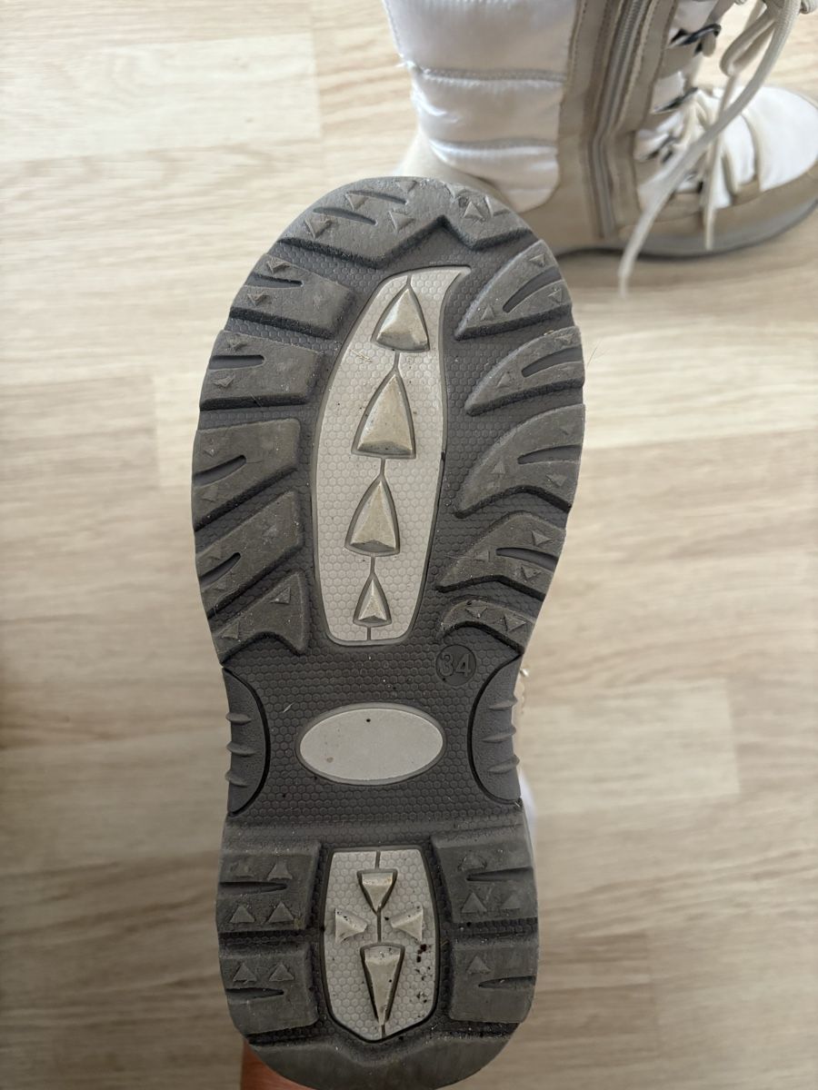 Schuhe für Mädchen: Bottes hivers  – Gebraucht aus La Chaux-de-Fonds von tuoro25 5