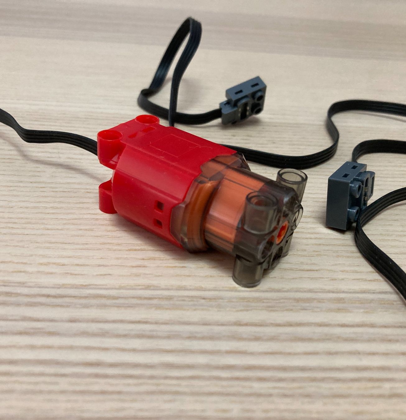 Lego Giocattoli: Power Functions Set: L - Motor, Batteriebox & 2 x Kabel – Nuovo (secondo la descrizione) da Saas-Grund venduto da rau_tn8j 2