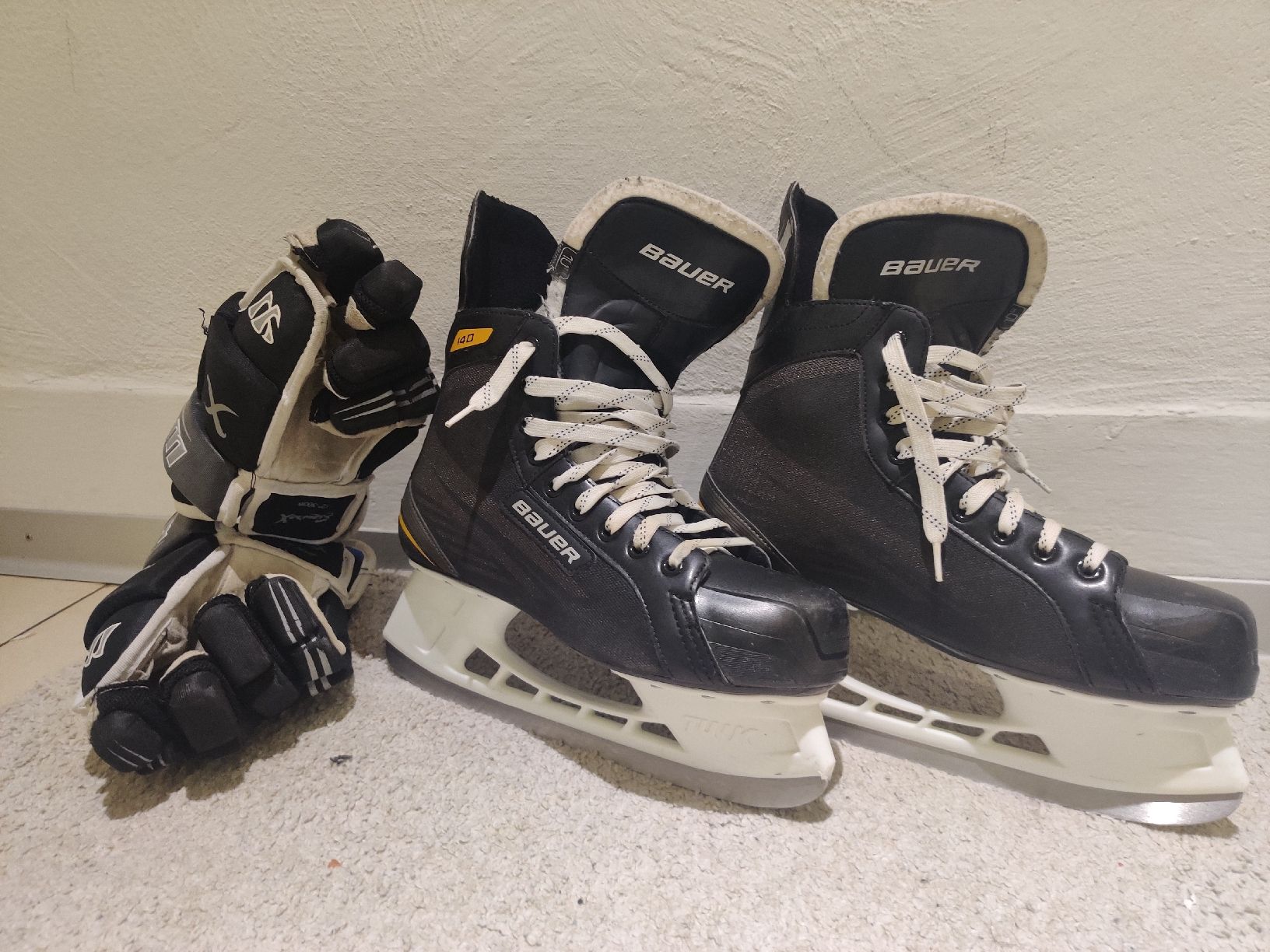 Bauer Patins à glace: Eishockeyschuhe  – D'occasion à Bern par sch_n2sc 1