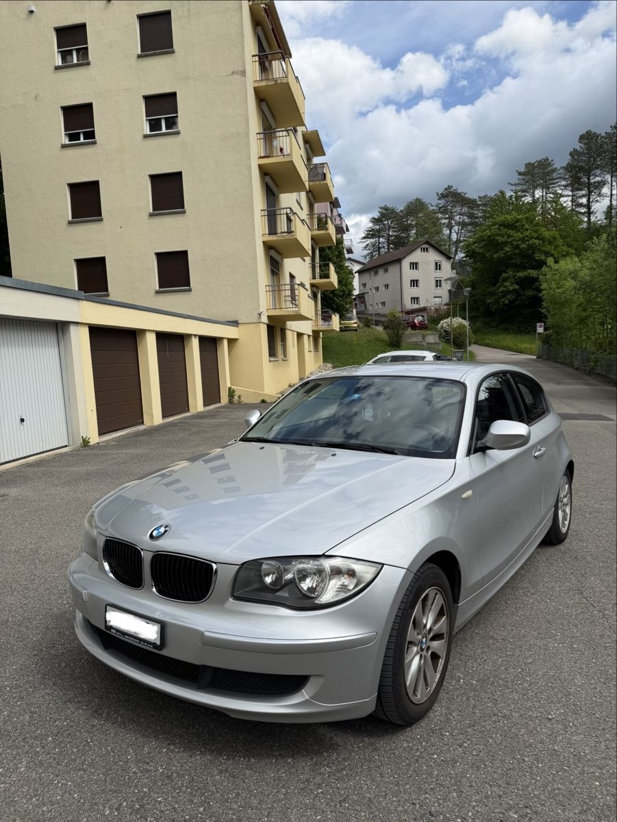 BMW Automobili: BMW 116i - 2011 – Usato da Moutier venduto da YvanAlves 5