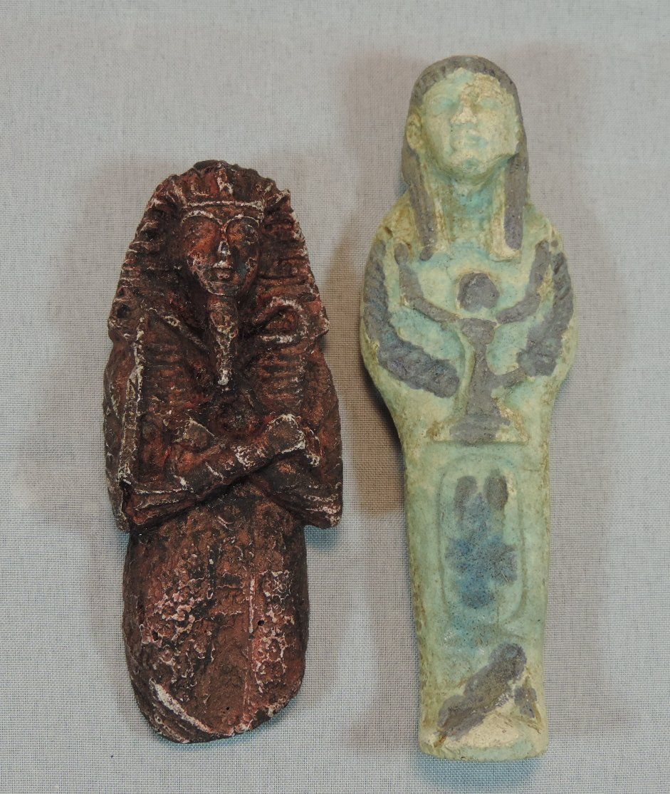 Statuette: 2 Stück Uschepti Figuren – Usato da Duggingen venduto da doogbua