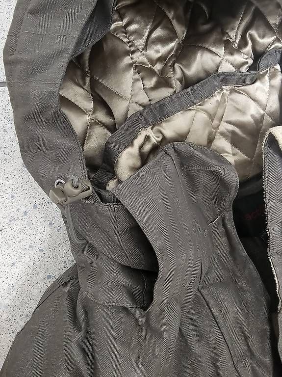 Jacken: Braune wasserfeste Winterparka / Jacke Gr. 46 – Gebraucht aus Luzern von Donky_king 1