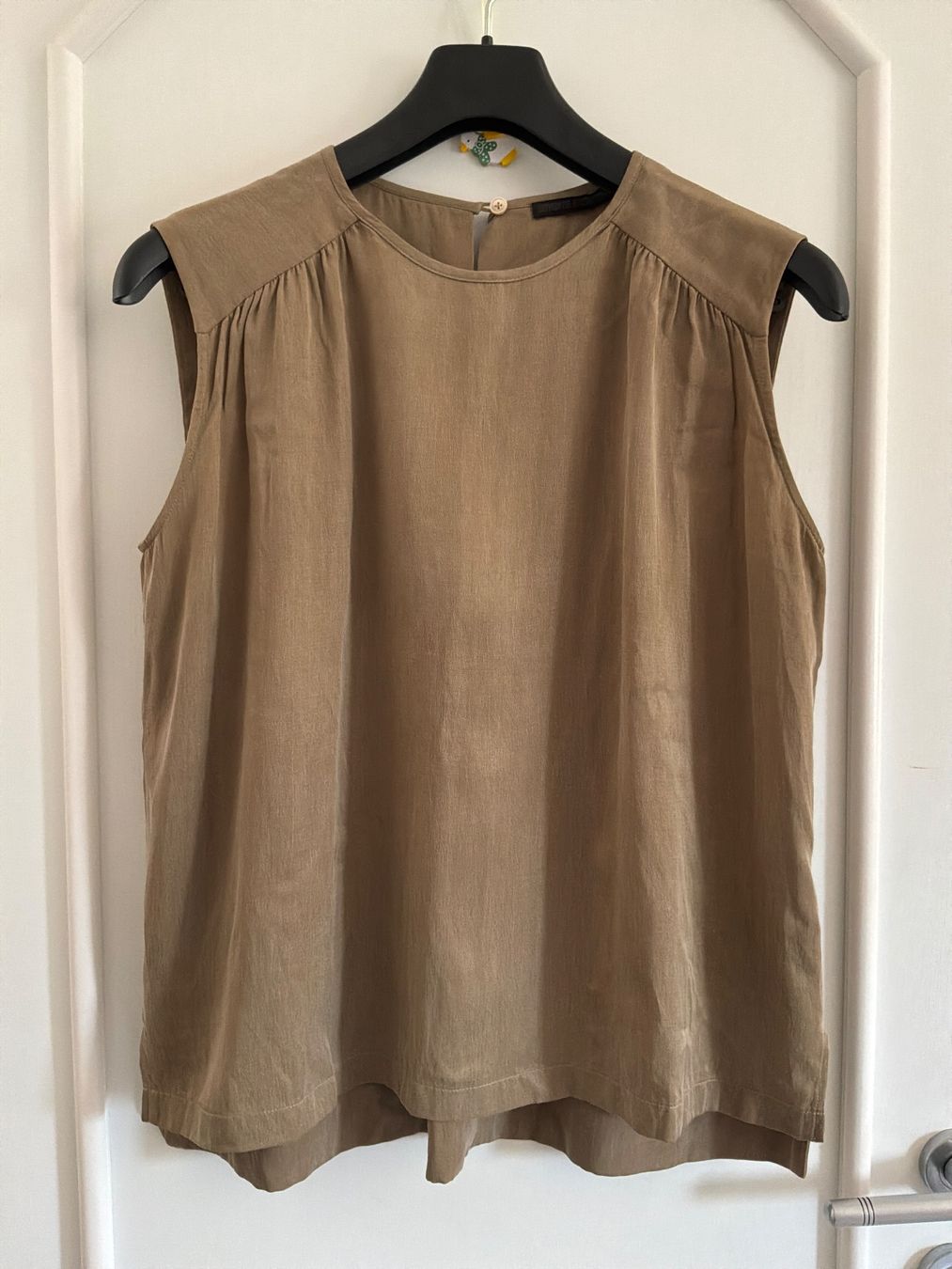 Blusen: DRYCORN Blouse in Hellbraun S – Neu (gemäss Beschreibung) aus Glattfelden von Danshari