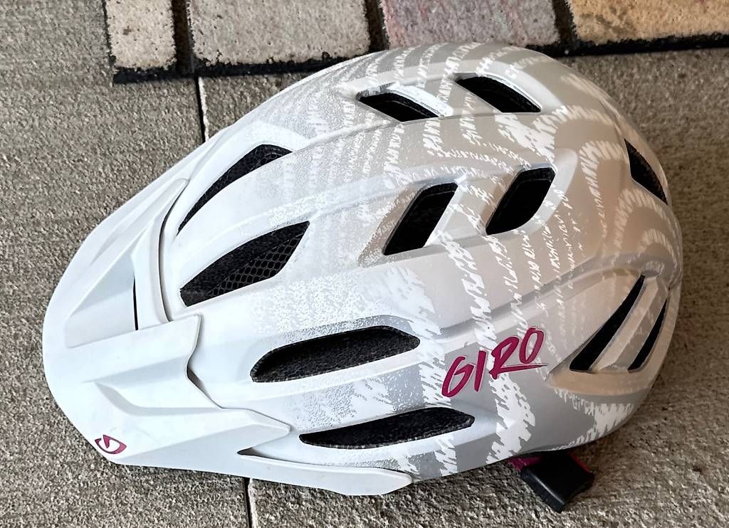 Caschi: Velohelm – Usato da Fahrni b. Thun venduto da Joer1