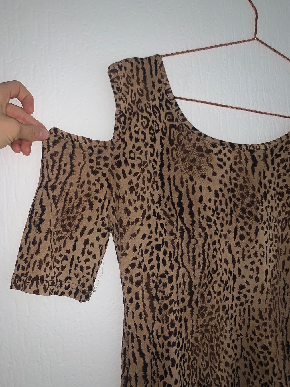 Top: Top léopard 🐆 Dolcemiele taille M – Usato da Lausanne venduto da Xiaoxi 3
