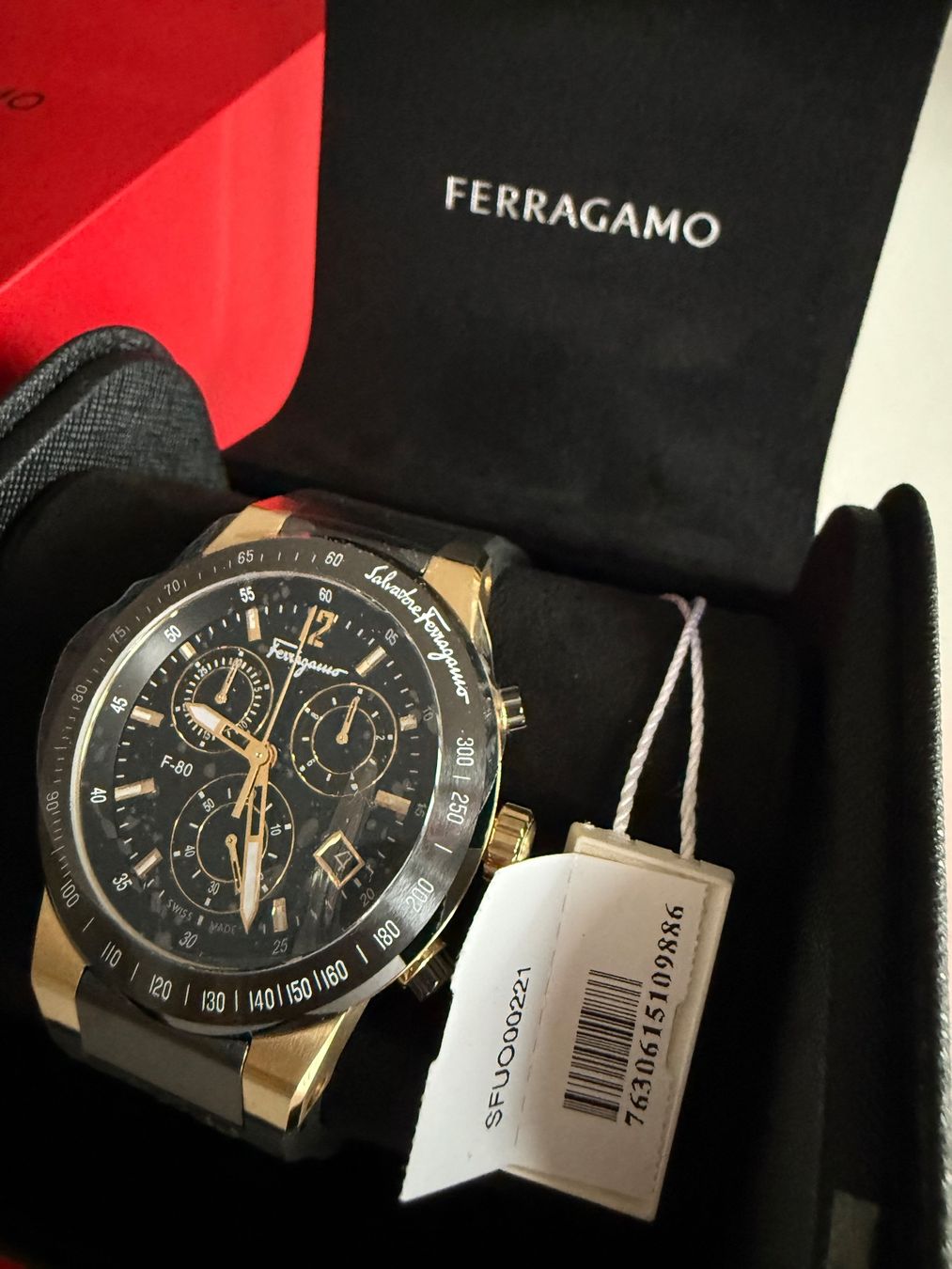 Salvatore Ferragamo Orologi: OROLOGIO SALVATORE FERRAGAMO – Nuovo e nell'imballaggio originale da Sementina venduto da sab_8lbb 1