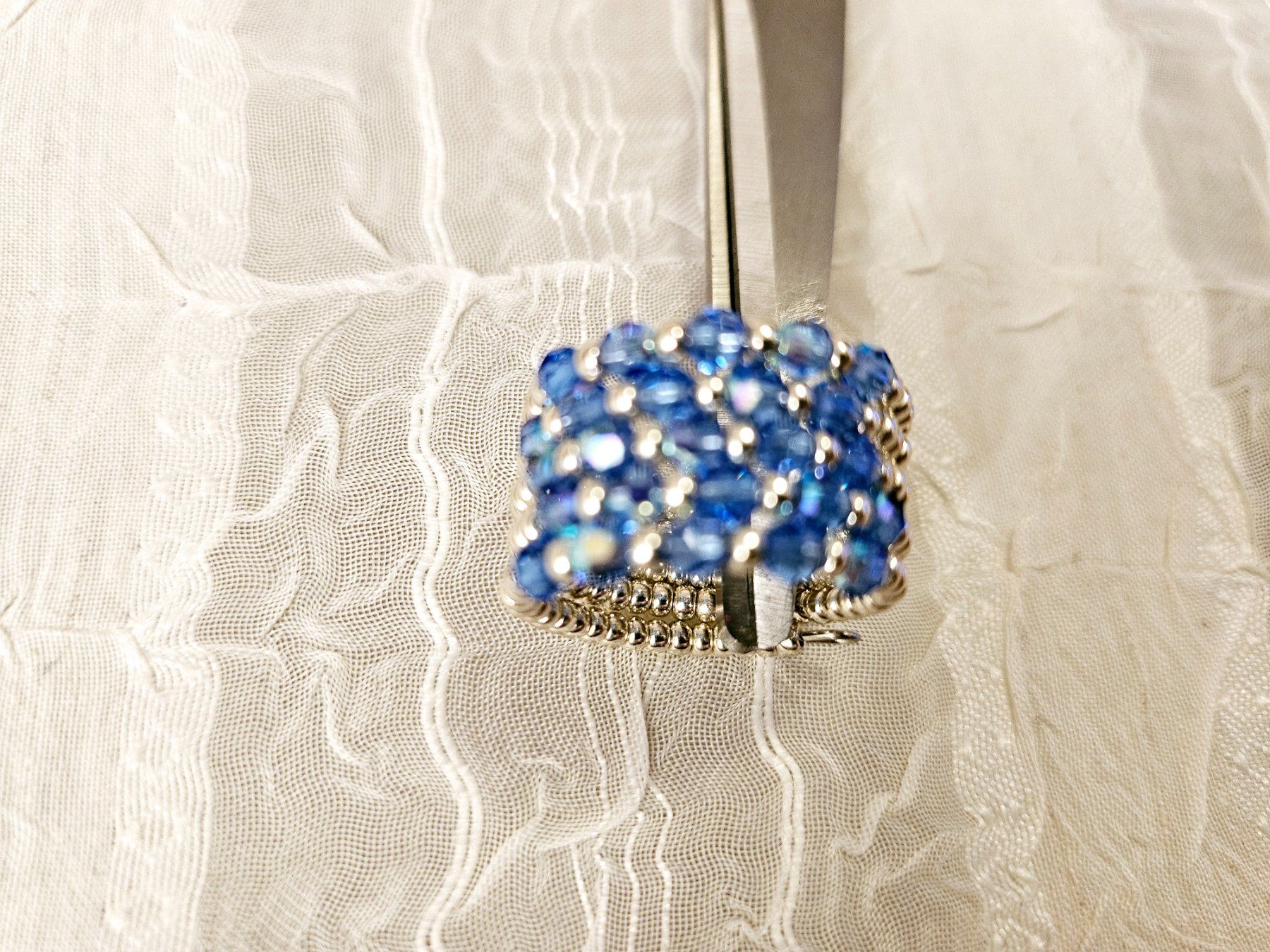 Anelli: Handgemachte Perlen Ring  aus swarovski perlen gr 52/53 – Nuovo e nell'imballaggio originale da Dietikon venduto da Eleda 1