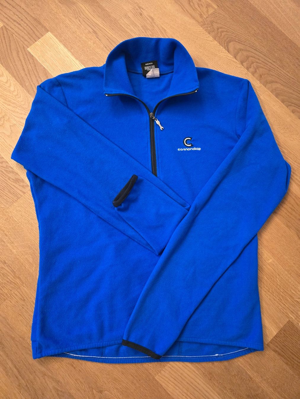 Cannondale Vestes: Veste Polaire Cannondale Cyclisme, Taille L – D'occasion à BERN par froggyinternationale 2
