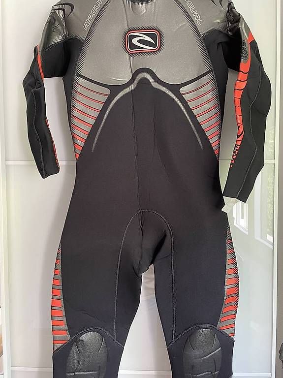 Combinaisons de plongée: Combinaison Rip Curl – D'occasion à Le Landeron par pma_syc2 1