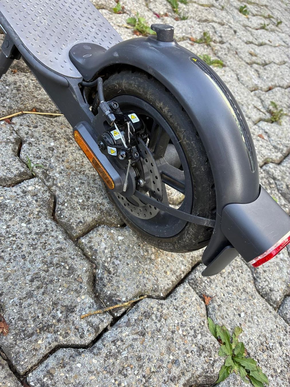 Xiaomi Kickboard: Trottinett – Usato da Reutigen venduto da Aprilia-0046 3