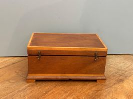 Thorens Spieluhr / Musikdose – Holzbox