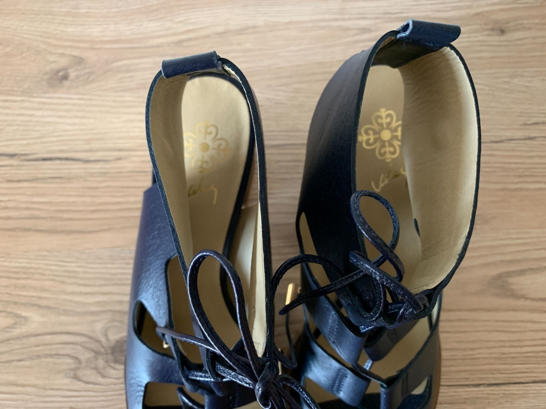 Scarpe da donna: Damen Leder Sandaletten Grösse 38 – Nuovo e nell'imballaggio originale da Rengg venduto da Colomo 4