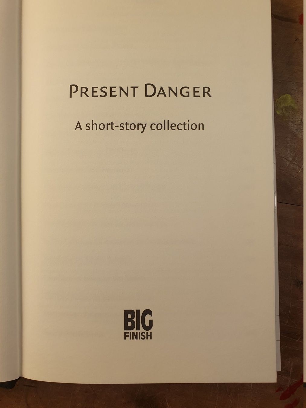 Libri: Present Danger - Bernice Summerfield – Usato da Zürich venduto da loosebone 4