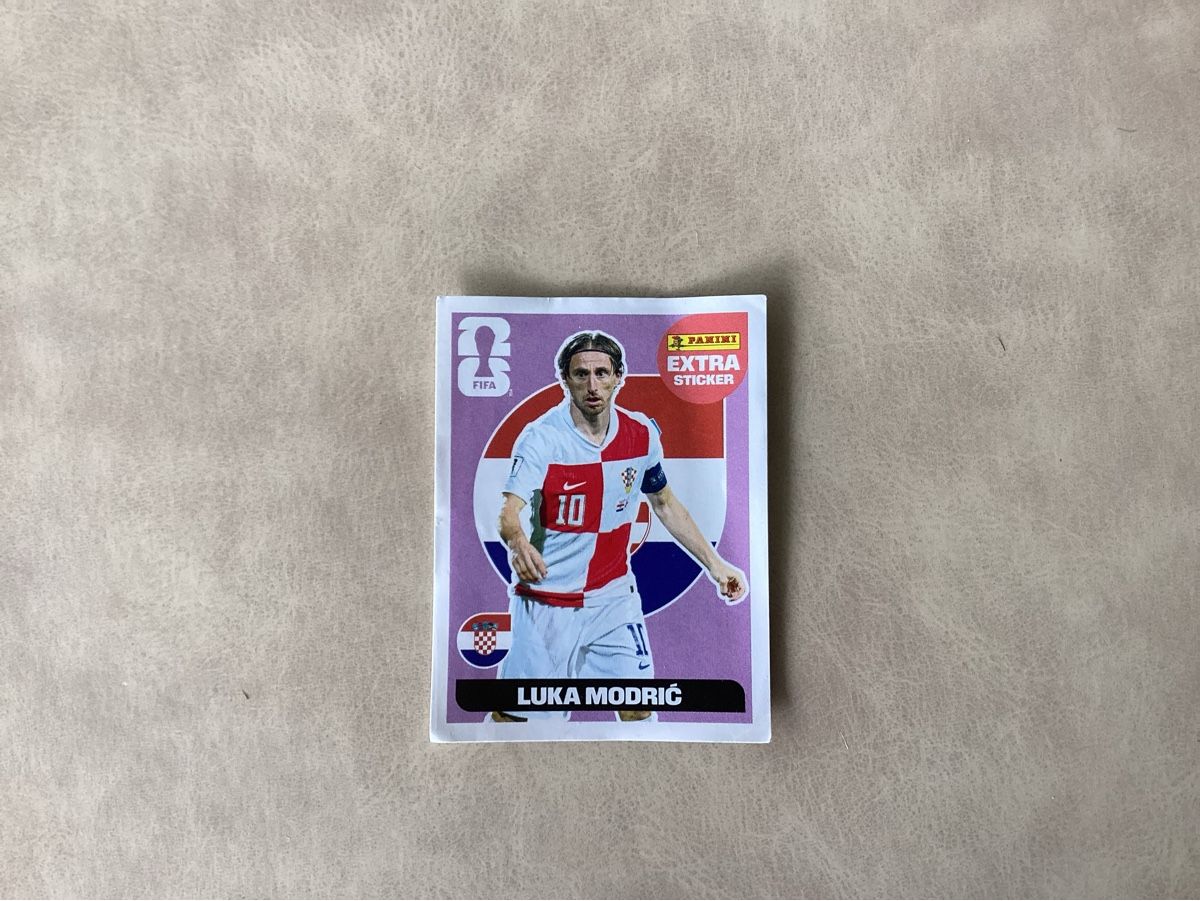 Panini Carte collezionabili: Extra Sticker Luka Modric violett – Usato da Oberkirch LU venduto da adrian.felber