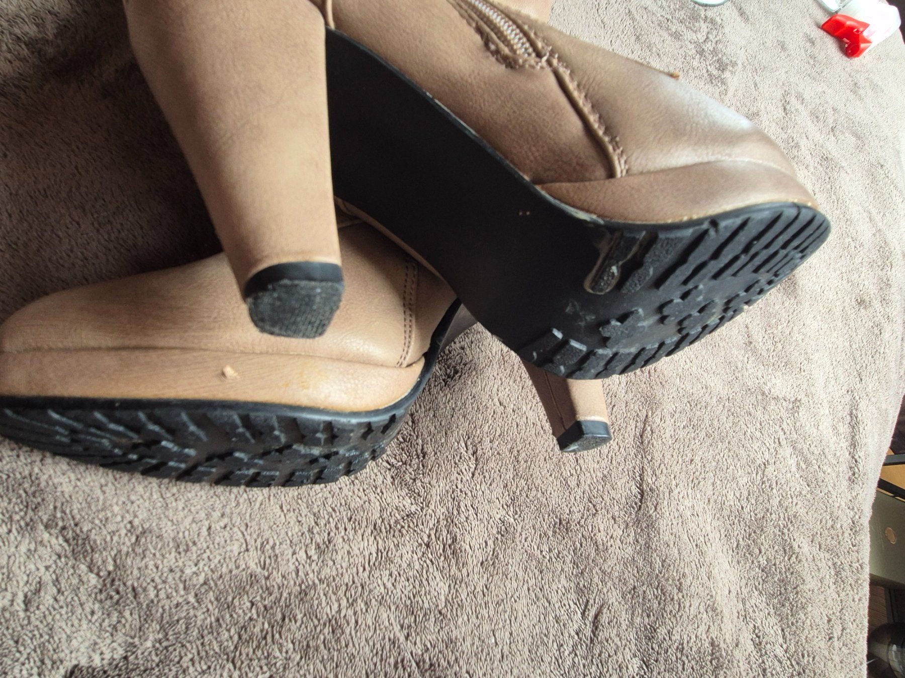 Scarpe da donna: Bottes hautes à lacets, couleur taupe – Usato da Alle venduto da Fanny8952 2