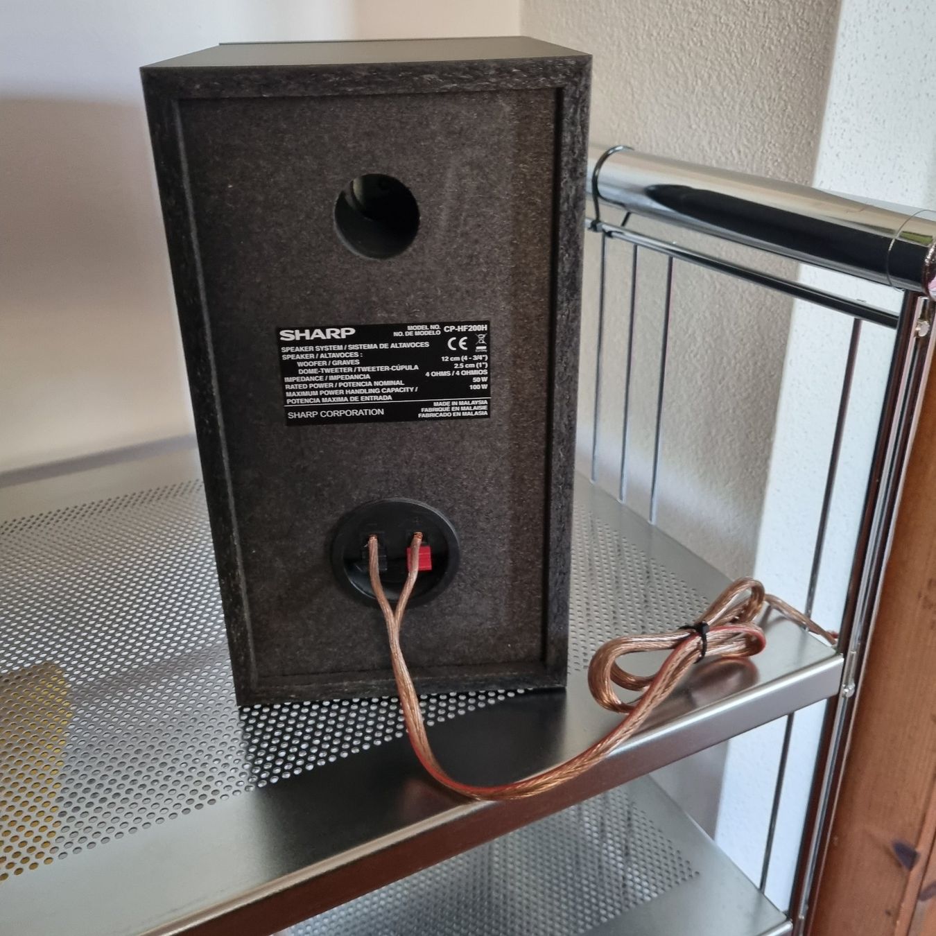 Sharp Lautsprecher: Sharp Speaker-System (Lautsprecher) – Gebraucht aus Willisau von Mazman01 1