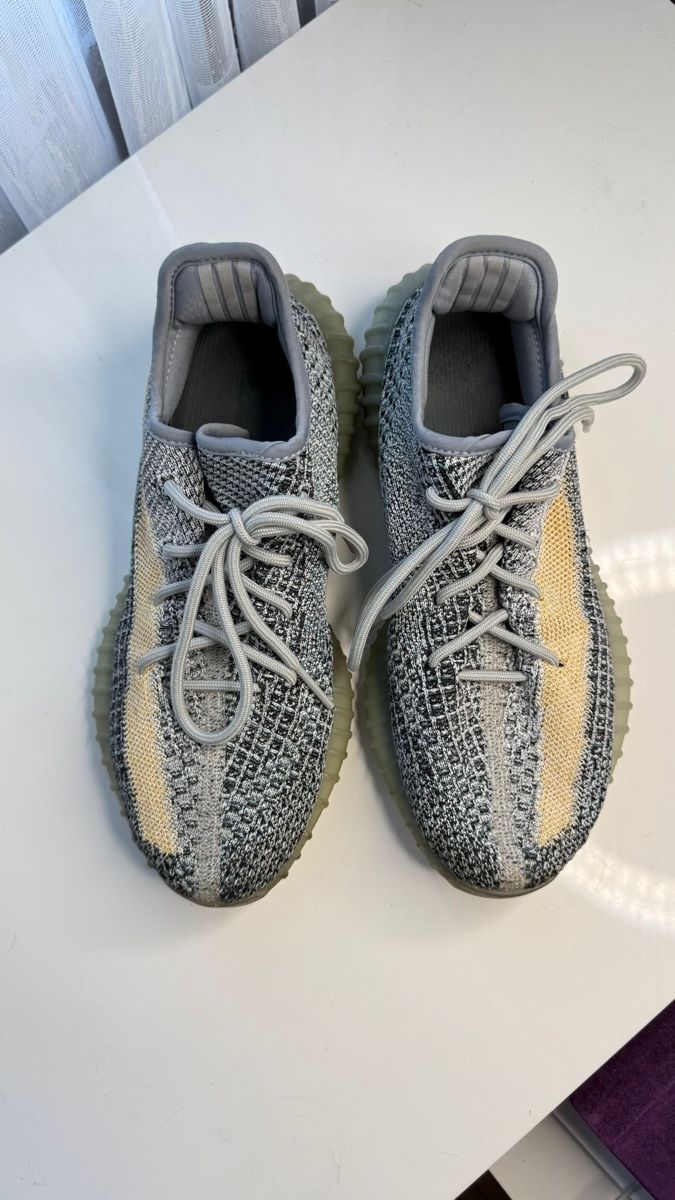 Adidas Scarpe da uomo: Adidas Yeezy – Nuovo (secondo la descrizione) da Mellingen venduto da eli_7hdx 1