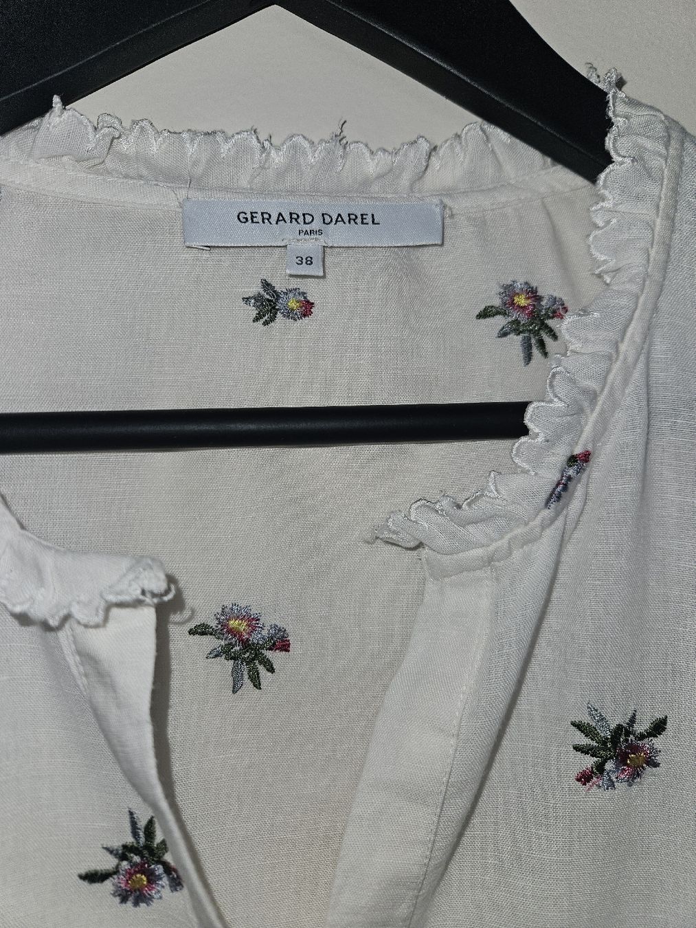 Camicette: chemise gerard darel – Nuovo (secondo la descrizione) da Chêne-Bourg venduto da gab_7cg8 1