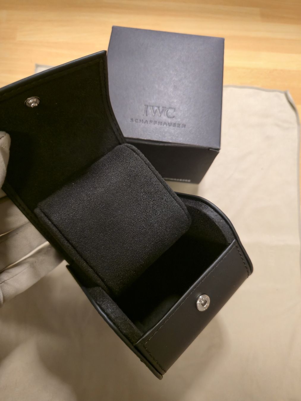 Uhrenboxen: IWC travel box New – Neu (gemäss Beschreibung) aus S. Antonino von paoloc1842 1