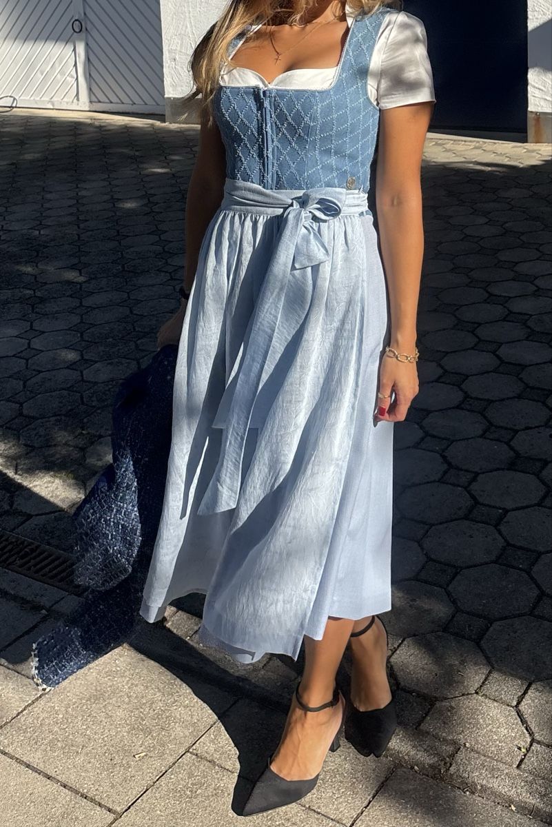 Vestiti: Dirndl hellblau weiss neuwertiger Zustand – Nuovo (secondo la descrizione) da Zürich venduto da kat_tys8