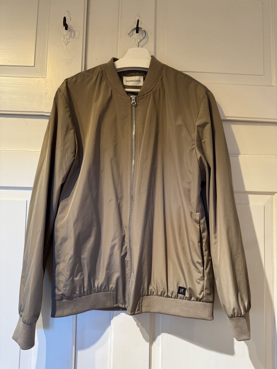 Giacche: Jacke NOWADAYS, Grösse: L – Usato da St. Gallen venduto da Cagliari2015