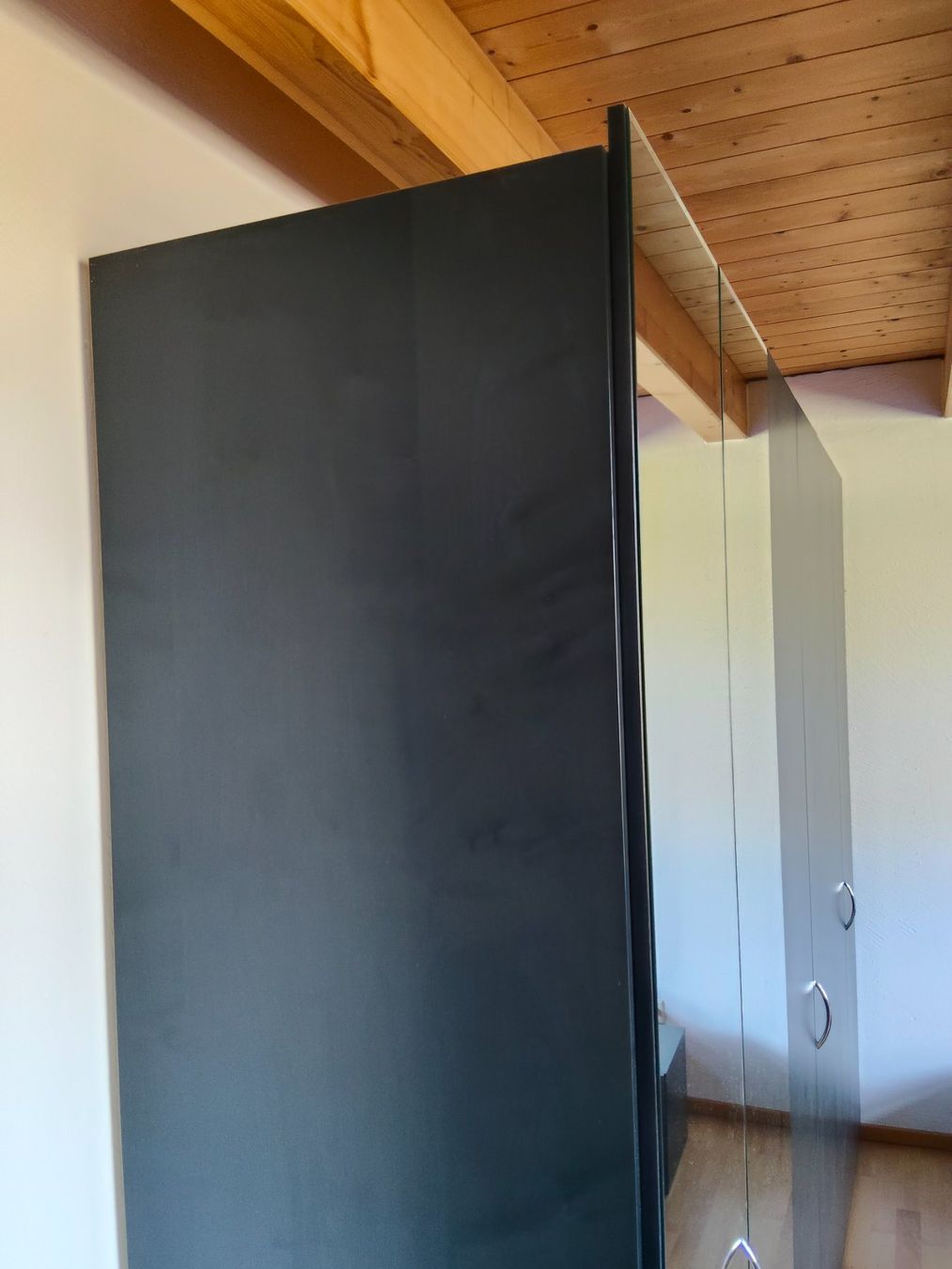 Schränke: Schrank – Gebraucht aus Triengen von RealX 3