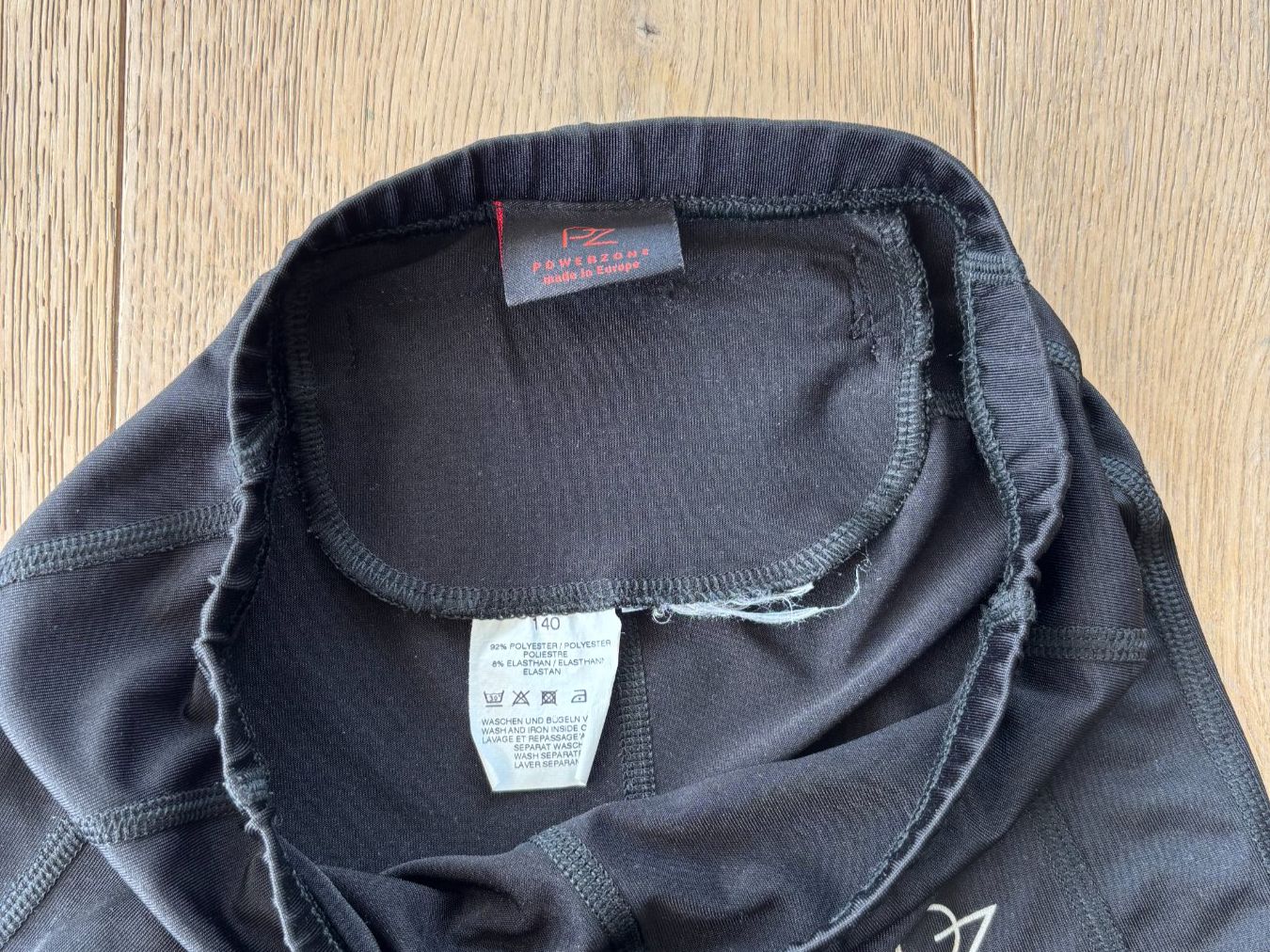 Hosen: Sporthose Gr. 140 – Gebraucht aus Wahlendorf von Irba 2