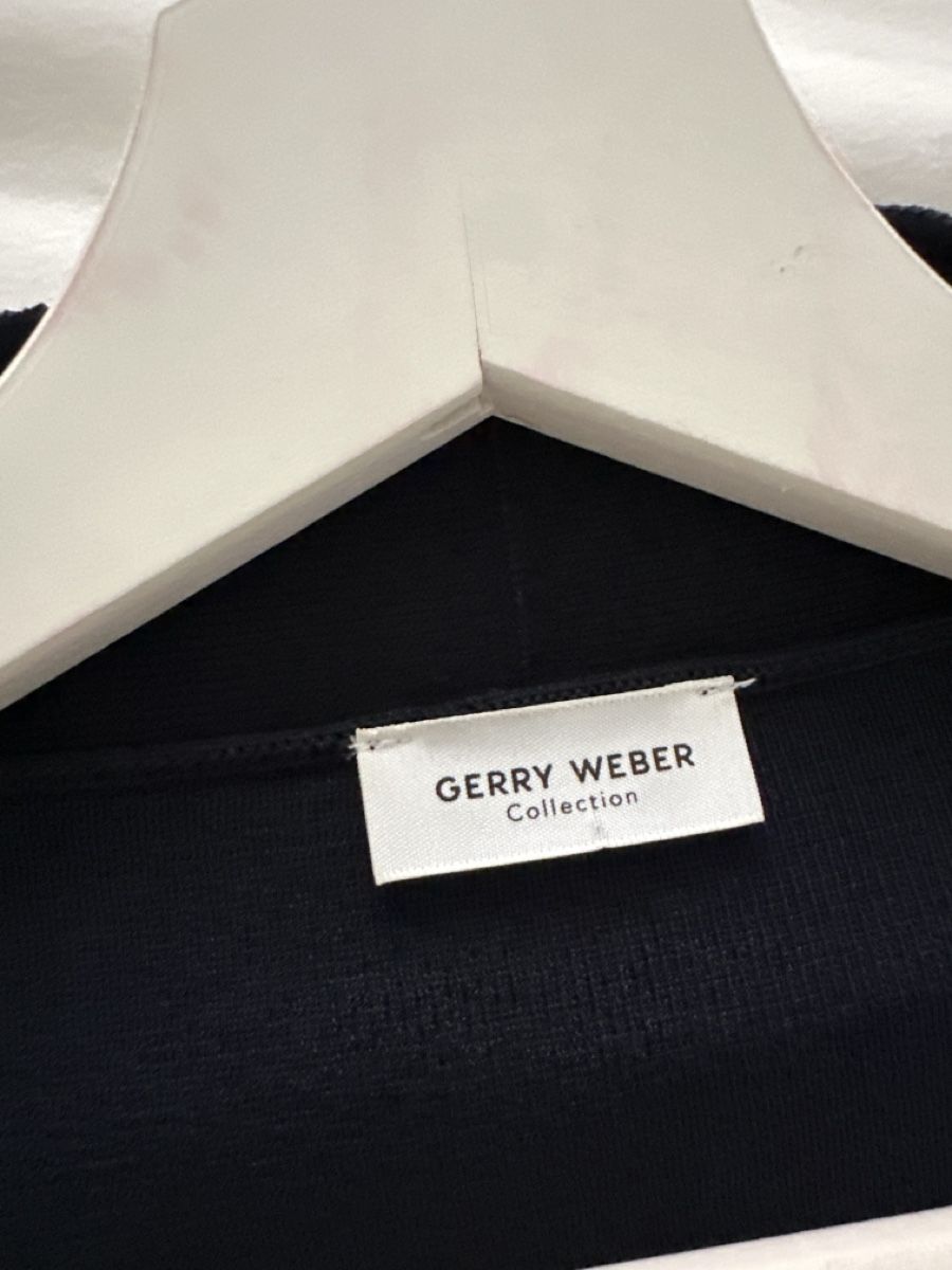 Gerry Weber Giacche: Gerry Weber Navy Blue Cardigan Jacket - Grösse/Size 38 – Usato da Zürich venduto da KrisZH 1