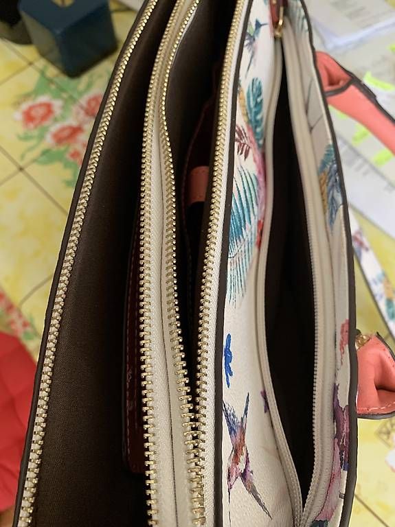 Taschen für Damen: Umhängetasche Parfois – Gebraucht aus Zürich von lil_xr6x 2