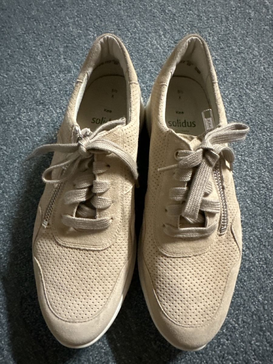 Scarpe da donna: Solidus Halbschuhe Gr 39.5 neu  – Nuovo e nell'imballaggio originale da Baltschieder venduto da YmroBe 1