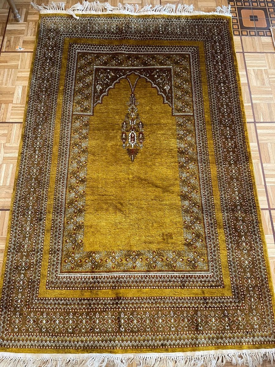 Teppiche: Kashmir Seidenteppich 192x123 cm gelb  – Gebraucht aus Caslano von alaniselin 1