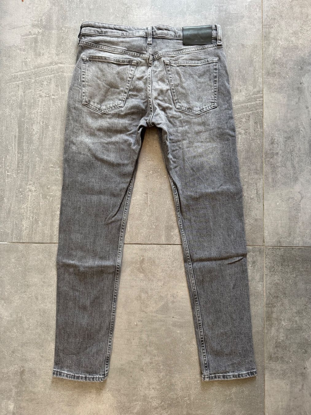 Calvin Klein Jeans: Jeans Calvin Klein – Neu (gemäss Beschreibung) aus Chiasso von vav_l9h2 1