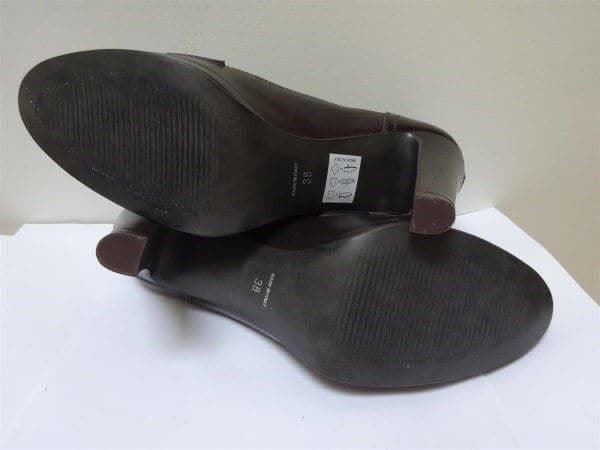 Scarpe da donna: Neue Leder Pumps - braun - Grösse 38 – Nuovo e nell'imballaggio originale da Zofingen venduto da Justizia_01 2
