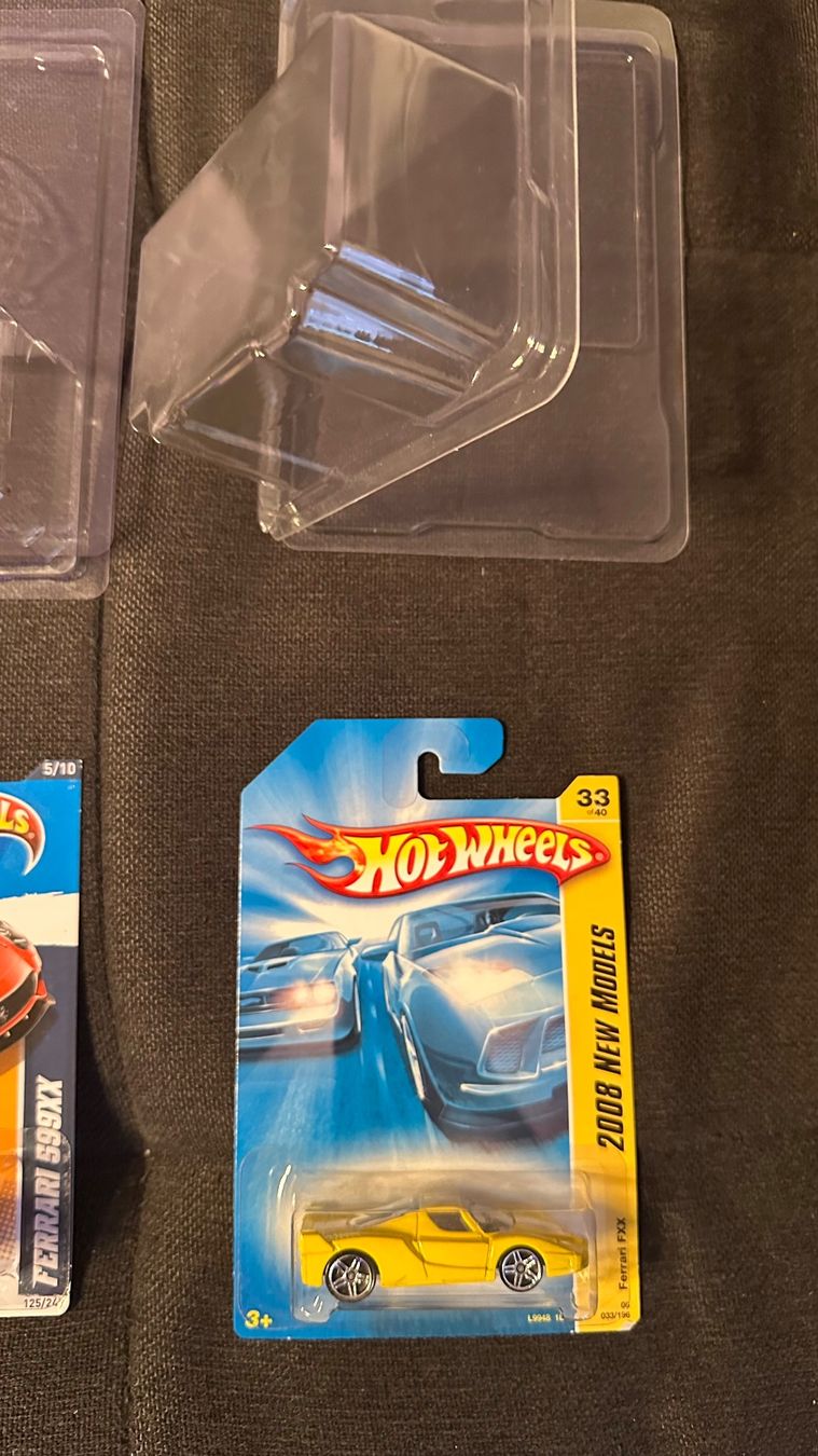 Hot Wheels Modellini d'auto: 4x Hot Wheels Ferrari OVP + Protector – Nuovo (secondo la descrizione) da Basel venduto da Brani91 4