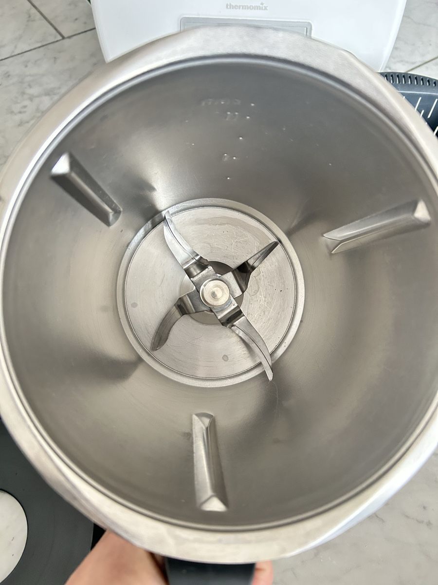 Thermomix Elettrodomestici da cucina: Thermomix TM5 gebraucht  – Usato da Chur venduto da epyks 2