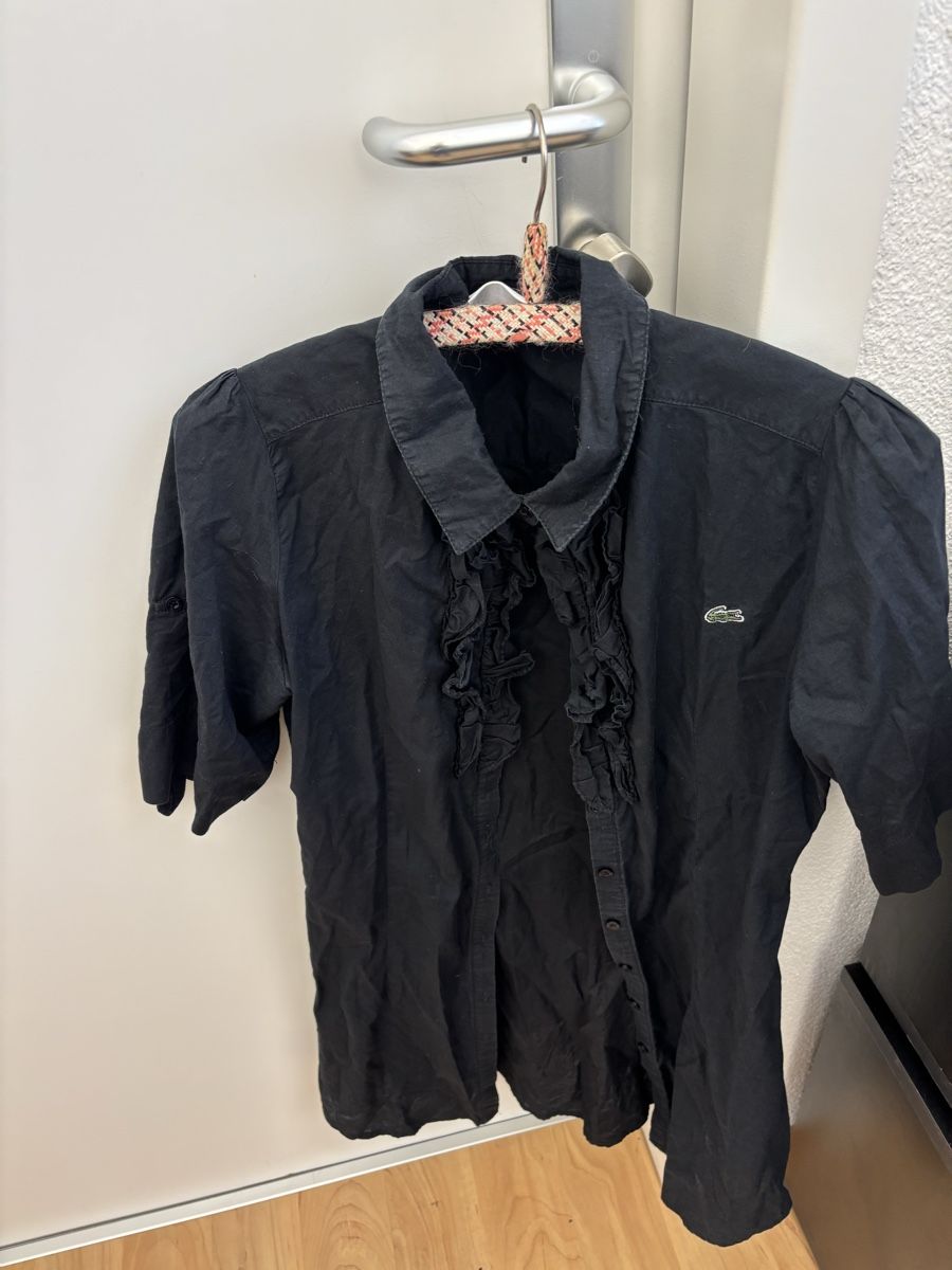 Lacoste Camicette: Bluse Lacoste schwarz Gr. 36 – Usato da Kaltbrunn venduto da Modern
