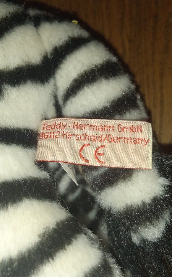 Giocattoli: Hochwertiges Plüsch Zebra – Usato da Gipf-Oberfrick venduto da Harfenisa 3