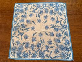 Taschentuch blauweiss Blumenmuster